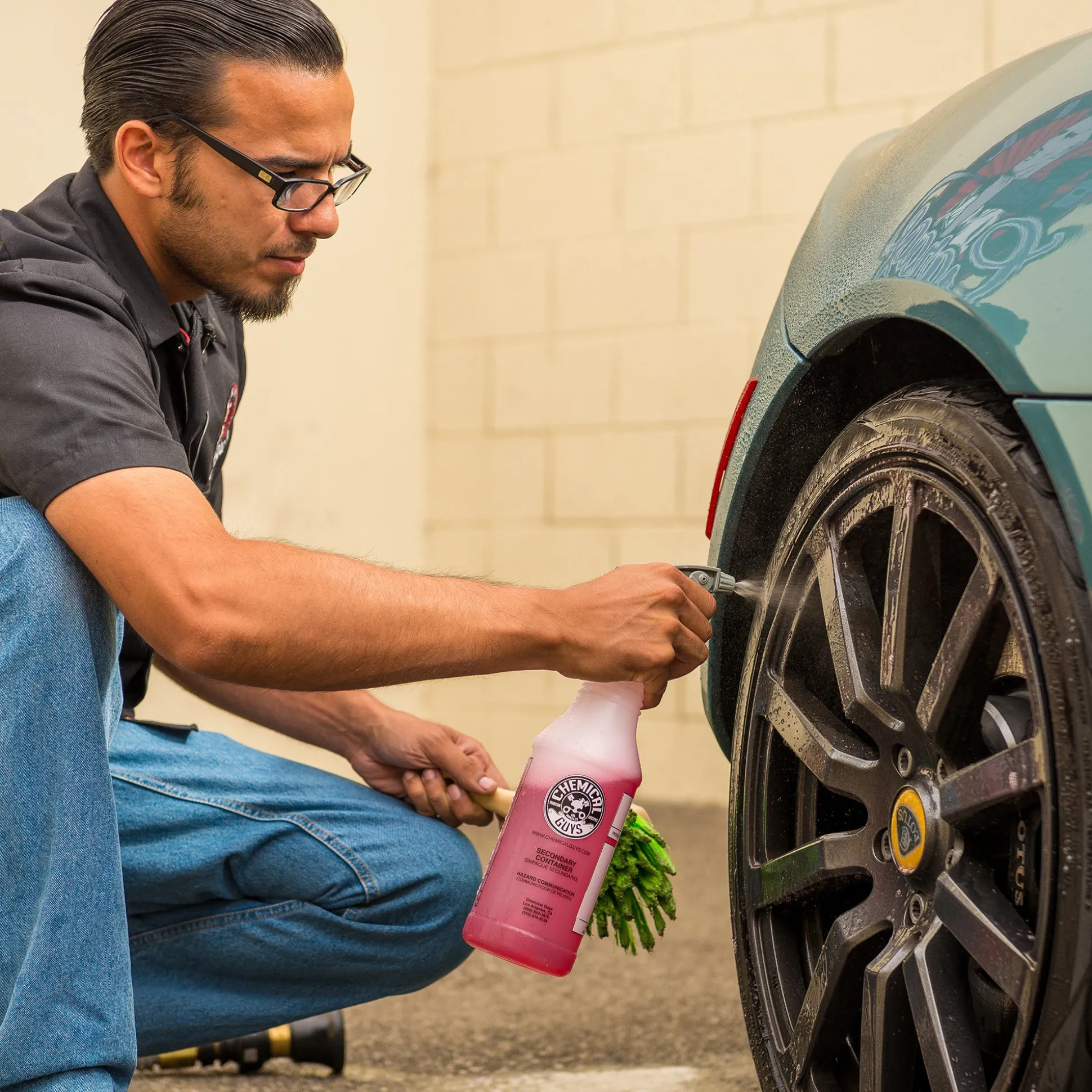 Professional Heavy-Duty Bottle & Sprayer