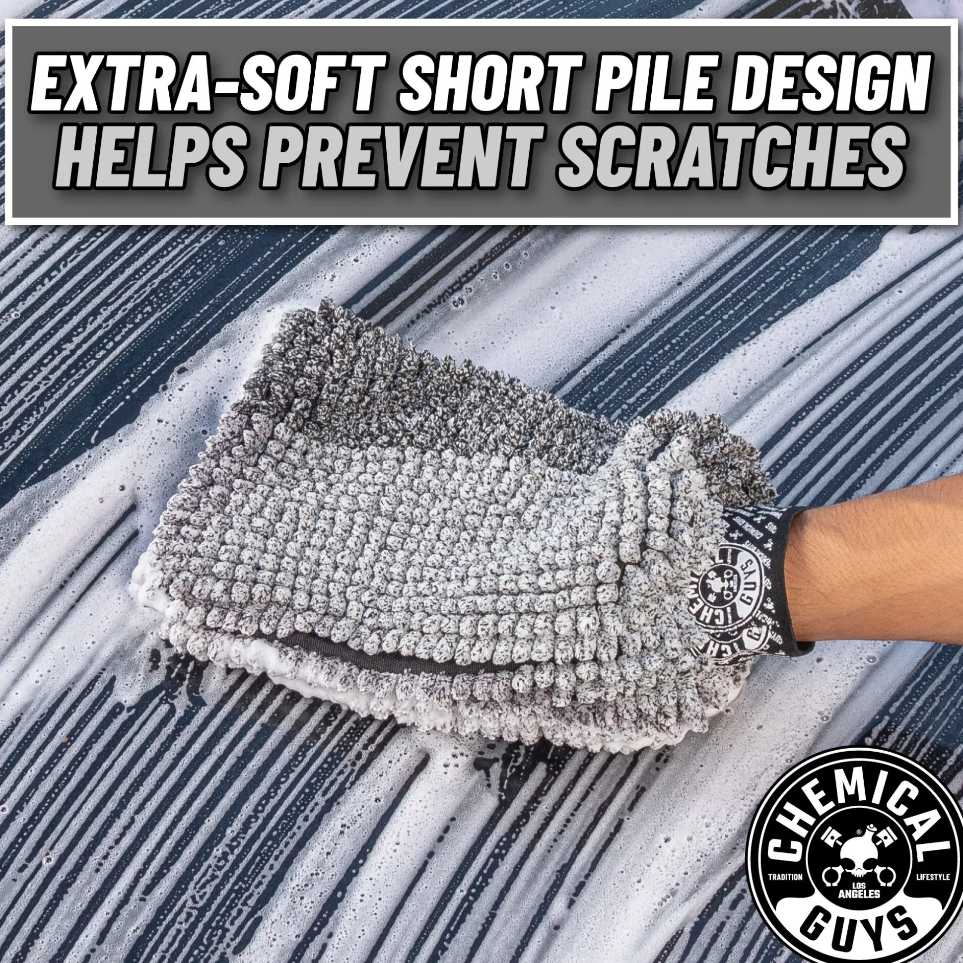 The PileDriver Ultimate Multipurpose Detailing Mitt