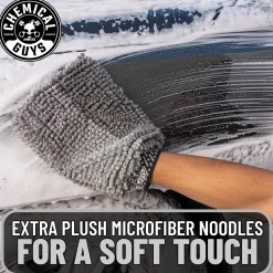 The PileDriver Ultimate Multipurpose Detailing Mitt
