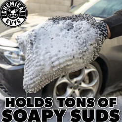 The PileDriver Ultimate Multipurpose Detailing Mitt