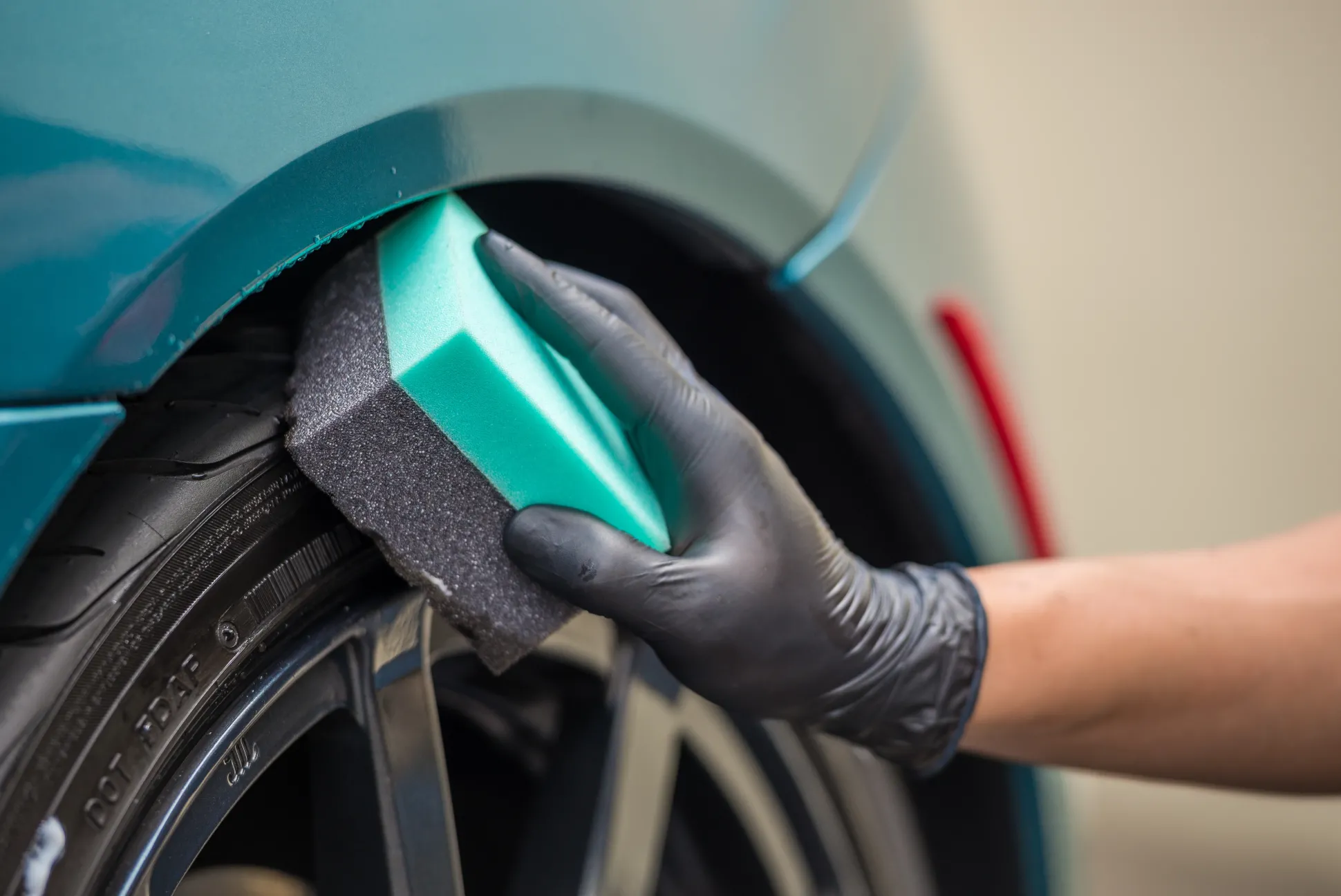 Wonder Wave Durafoam Applicator